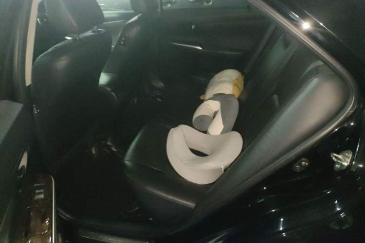 Used Toyota Camry 2016 2.0G 10th Anniversary Leading Edition Left Rear Seat