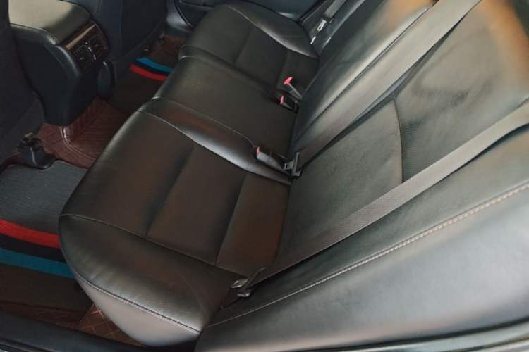 Used Toyota Camry 2016 2.0G 10th Anniversary Leading Edition Left Rear Seat
