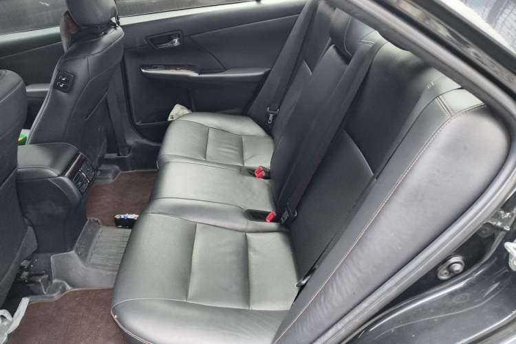Used Toyota Camry 2016 2.0G 10th Anniversary Leading Edition Left Rear Seat