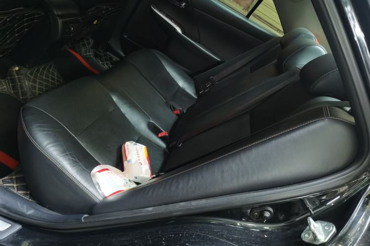 Used Toyota Camry 2016 2.0G 10th Anniversary Leading Edition Left Rear Seat