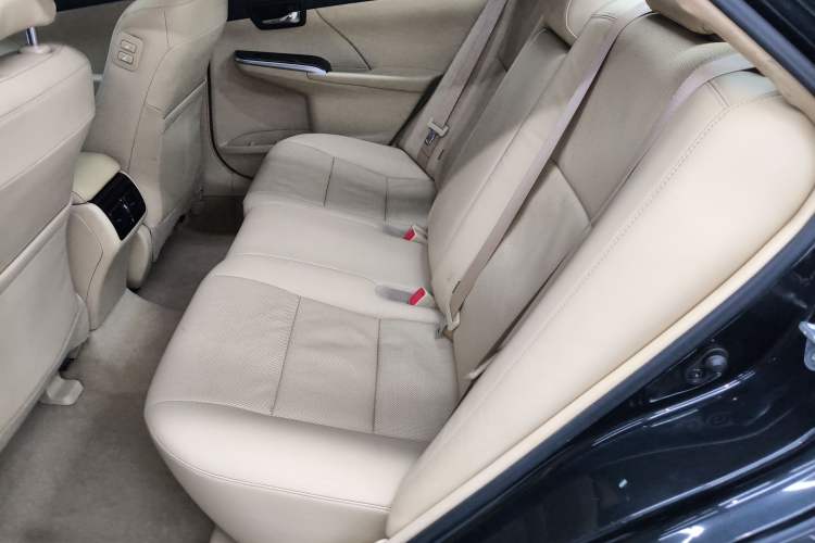 Used Toyota Camry 2016 2.0G 10th Anniversary Leading Edition Left Rear Seat