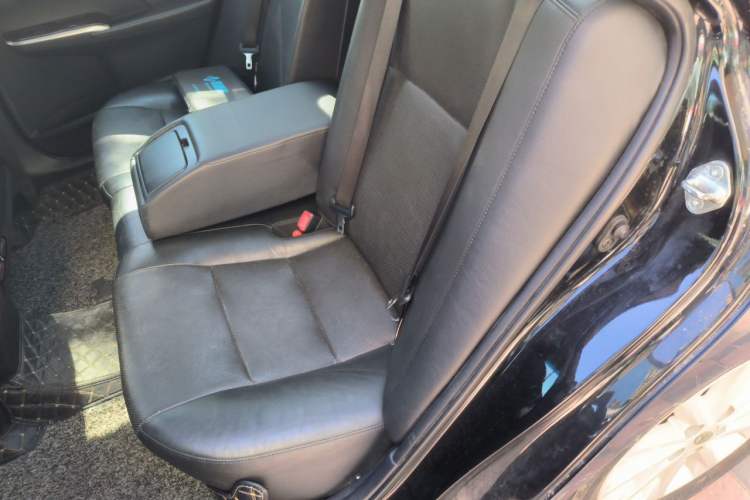 Used Toyota Camry 2016 2.0G 10th Anniversary Leading Edition Left Rear Seat