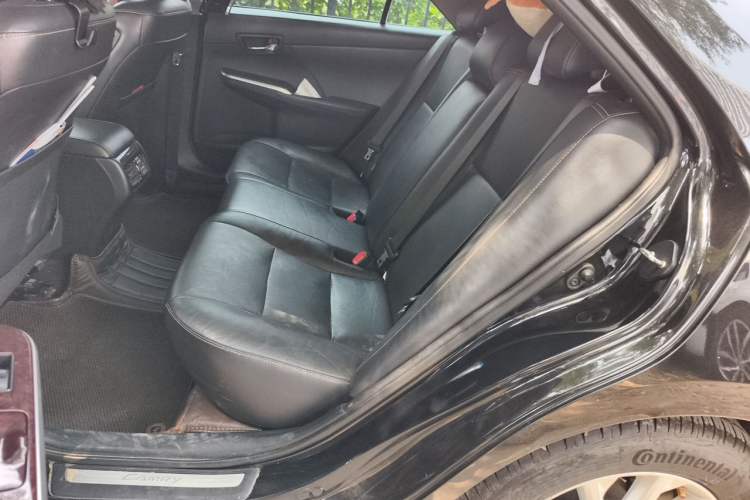 Used Toyota Camry 2016 2.0G 10th Anniversary Leading Edition Left Rear Seat