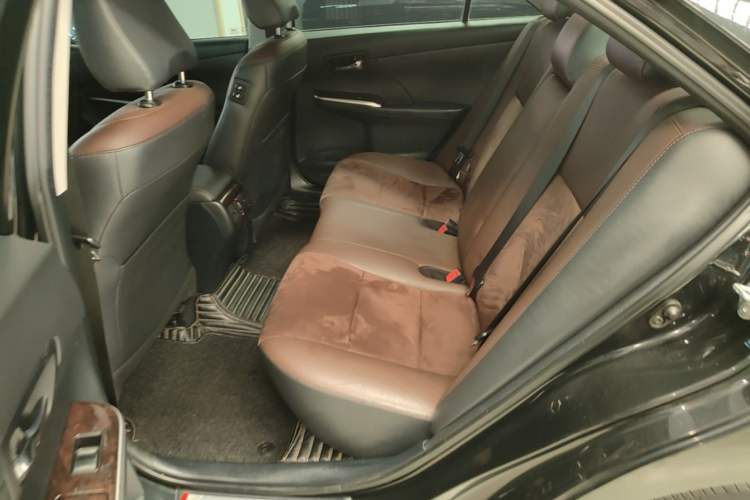 Used Toyota Camry 2016 2.5G 10th Anniversary Deluxe Navigation Edition Left Rear Seat