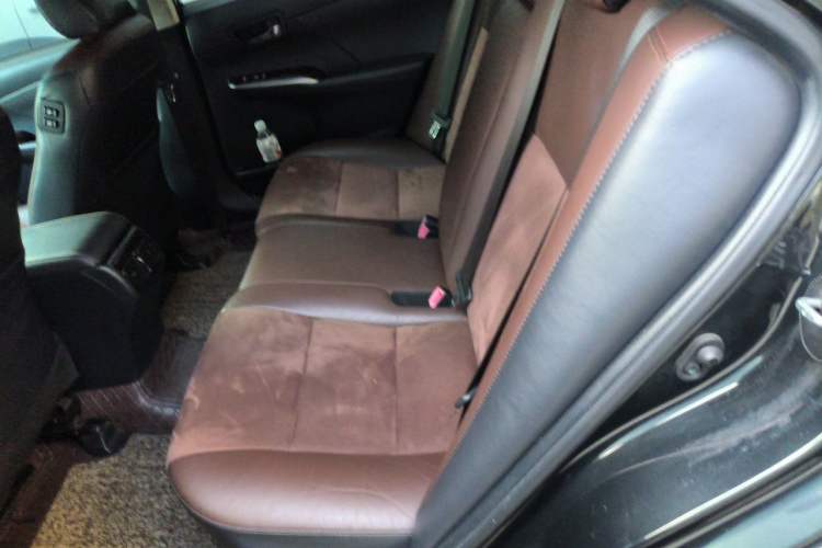Used Toyota Camry 2016 2.5G 10th Anniversary Deluxe Navigation Edition Left Rear Seat