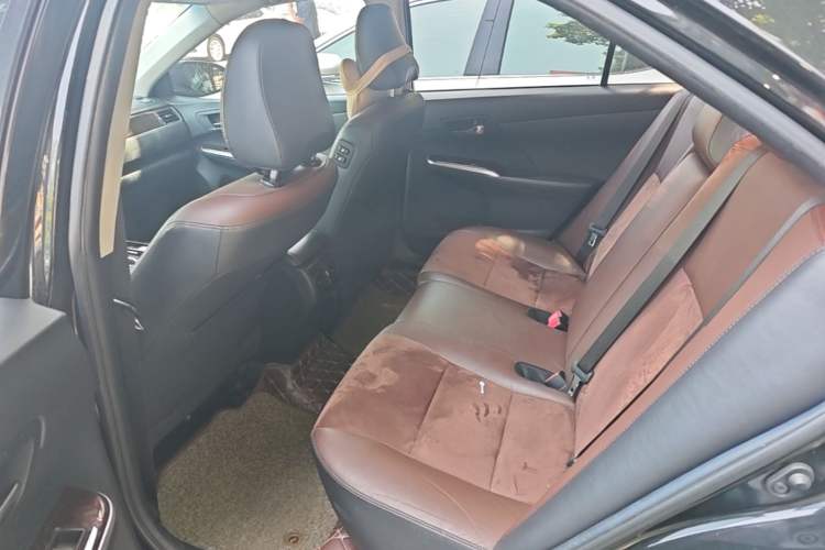 Used Toyota Camry 2016 2.5G 10th Anniversary Deluxe Navigation Edition Left Rear Seat