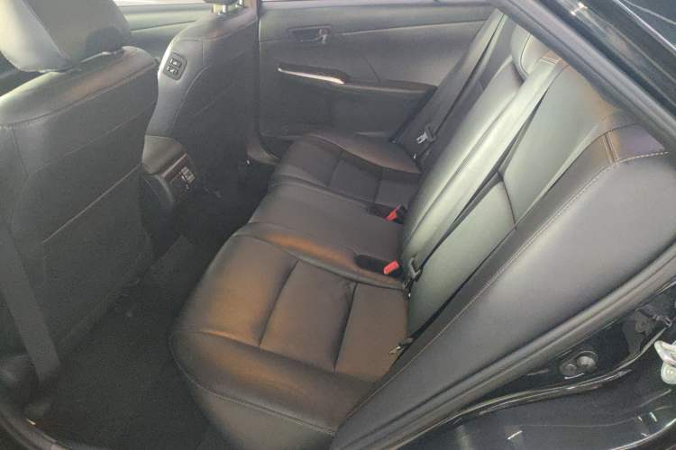 Used Toyota Camry 2016 2.0G 10th Anniversary Leading Edition Left Rear Seat