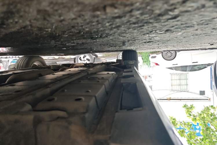 Used Toyota Camry 2016 2.0E 10th Anniversary Elite Edition Left Side Sill