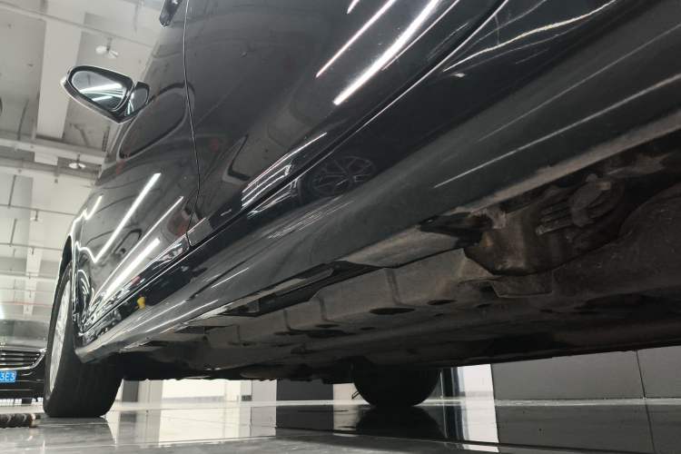Used Toyota Camry 2016 2.0G 10th Anniversary Leading Edition Left Side Sill