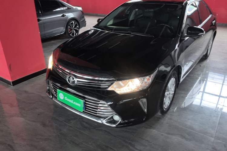 Used Toyota Camry 2016 2.0G 10th Anniversary Leading Edition Guazi used car, China used car export, Used car for sale, Used cars, Cheapest cars for sale