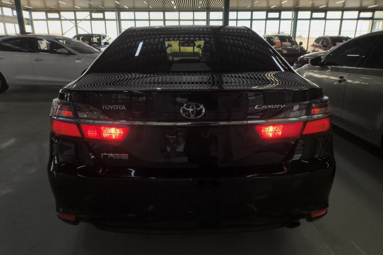 Used Toyota Camry 2016 2.0E 10th Anniversary Elite Edition Rear