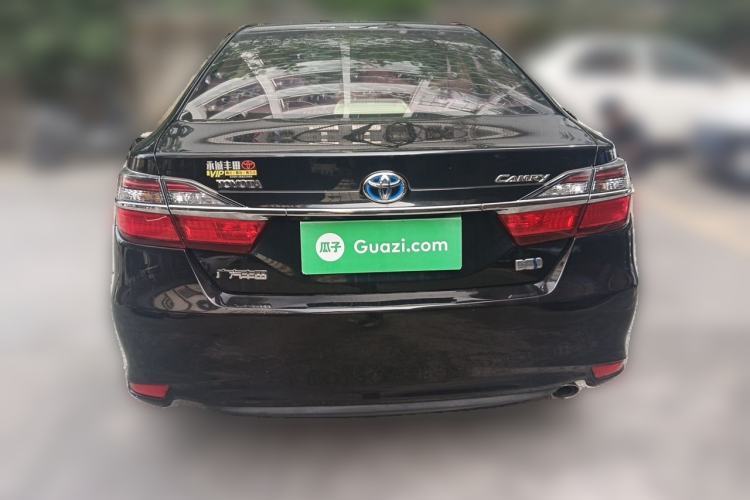 Used Toyota Camry 2016 Dual-Engine 2.5 HG 10th Anniversary Deluxe Navigation Edition Rear