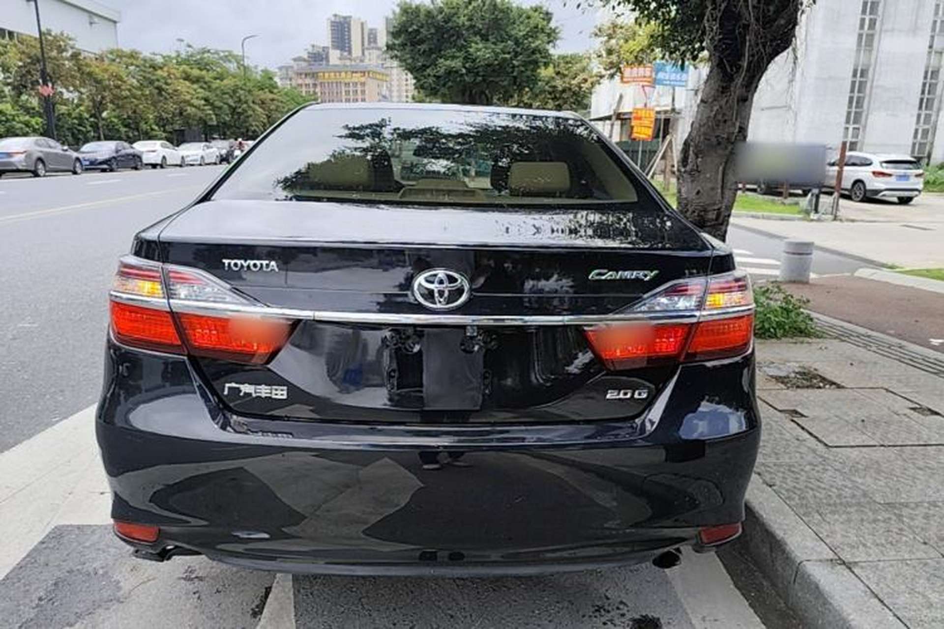 Used Toyota Camry 2016 2.0G 10th Anniversary Leading Edition Rear