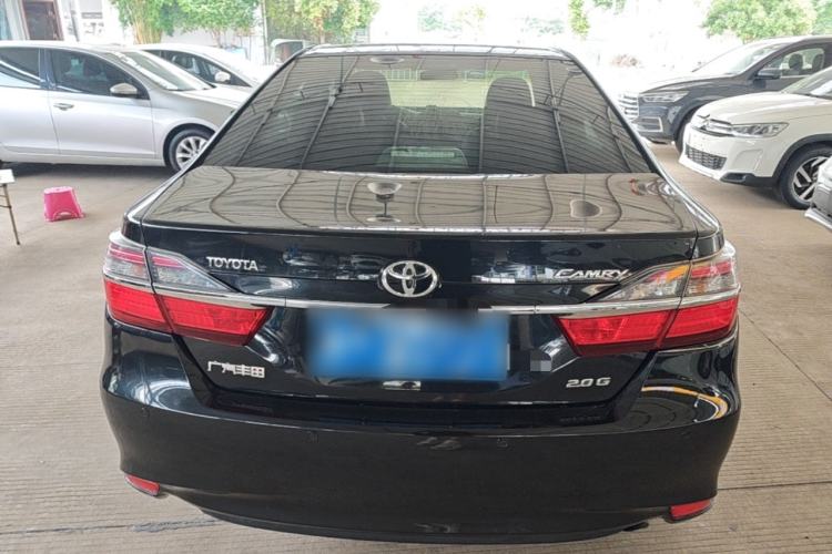 Used Toyota Camry 2016 2.0G 10th Anniversary Leading Edition Rear