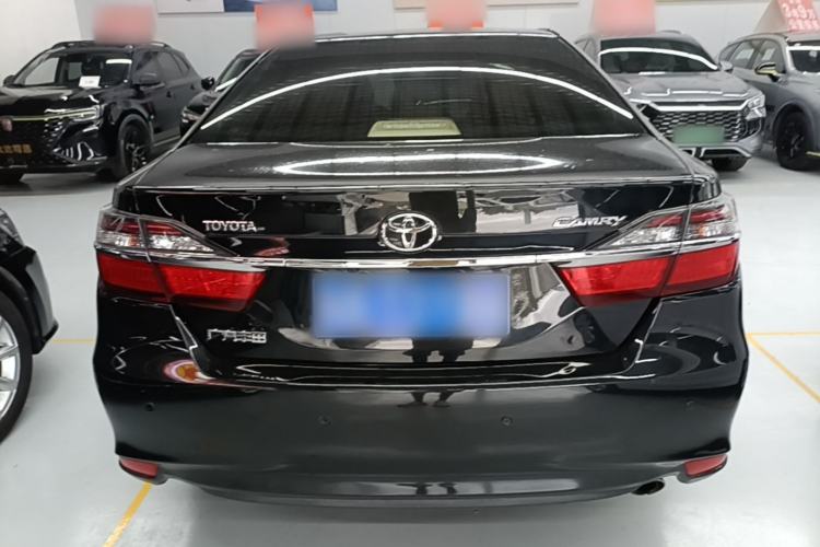 Used Toyota Camry 2016 2.0E 10th Anniversary Elite Edition Rear