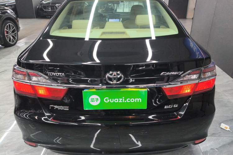 Used Toyota Camry 2016 2.0G 10th Anniversary Leading Edition Rear