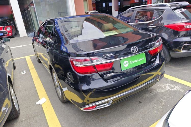 Used Toyota Camry 2016 2.5G 10th Anniversary Deluxe Navigation Edition Rear Left 45 Deg