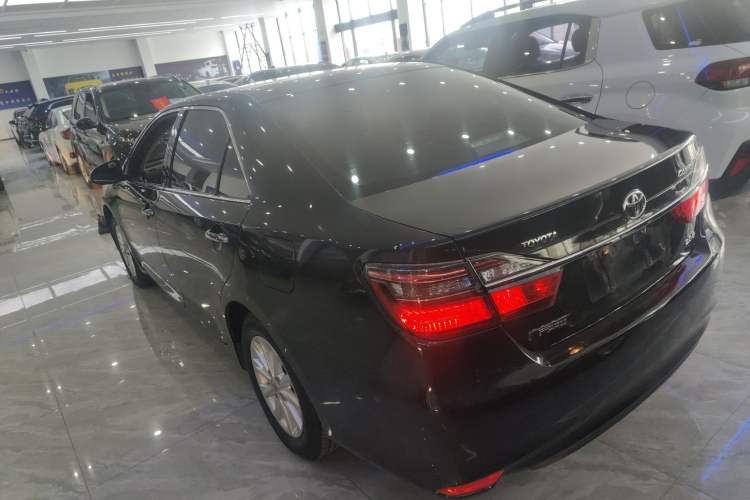 Used Toyota Camry 2016 2.0G 10th Anniversary Leading Edition Rear Left 45 Deg