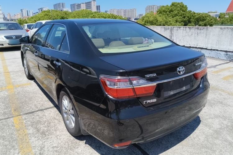 Used Toyota Camry 2016 2.0E 10th Anniversary Elite Edition Rear Left 45 Deg