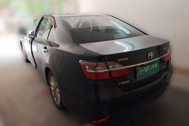 Used Toyota Camry 2016 2.0E 10th Anniversary Elite Edition Rear Left 45 Deg