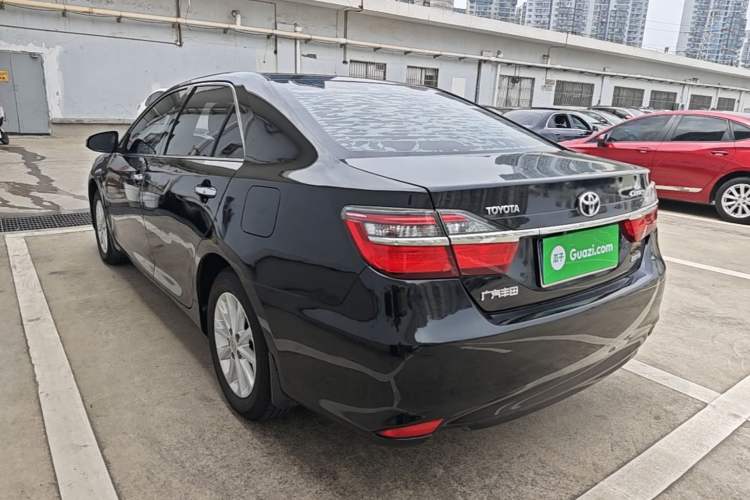 Used Toyota Camry 2016 2.0G 10th Anniversary Leading Edition Rear Left 45 Deg