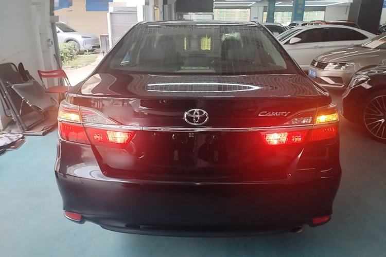 Used Toyota Camry 2016 2.0G 10th Anniversary Leading Edition Rear