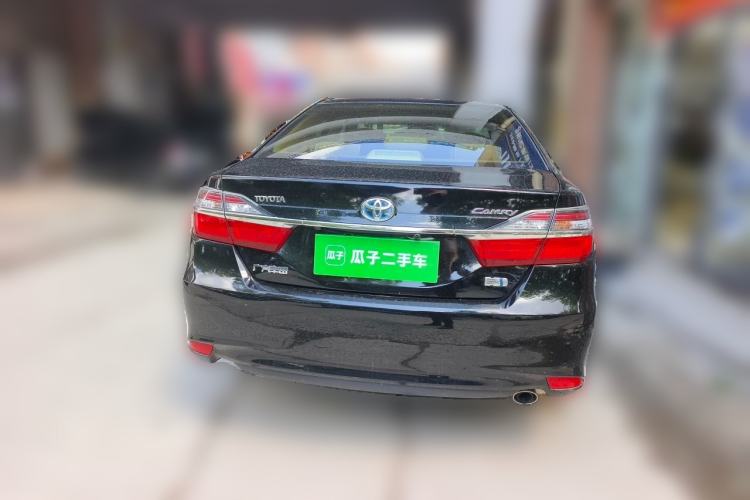Used Toyota Camry 2016 Dual-Engine 2.5 HG 10th Anniversary Deluxe Navigation Edition Rear