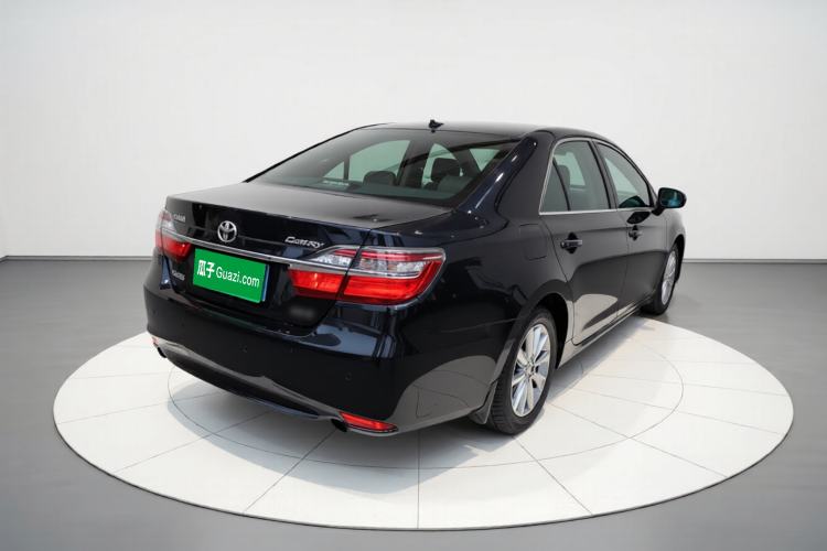Used Toyota Camry 2016 2.0G 10th Anniversary Leading Edition Rear Right 45 Deg