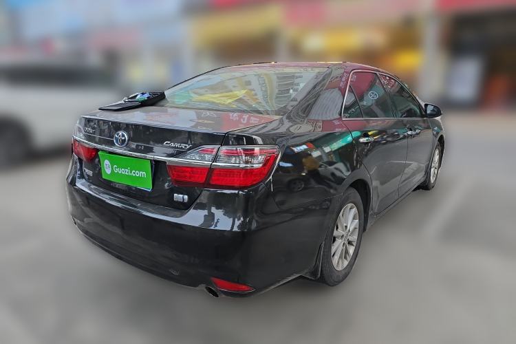 Used Toyota Camry 2016 Dual-Engine 2.5 HG 10th Anniversary Deluxe Navigation Edition Rear Right 45 Deg