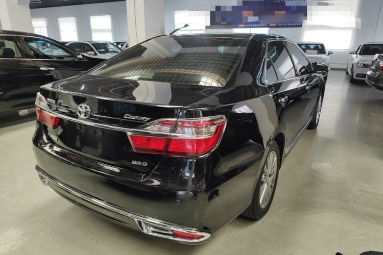 Used Toyota Camry 2016 2.5G 10th Anniversary Deluxe Navigation Edition Rear Right 45 Deg