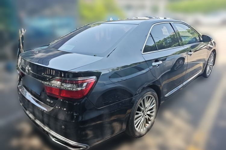 Used Toyota Camry 2016 2.5G 10th Anniversary Deluxe Navigation Edition Rear Right 45 Deg