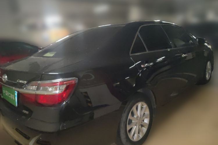 Used Toyota Camry 2016 2.0G 10th Anniversary Leading Edition Rear Right 45 Deg