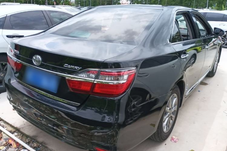 Used Toyota Camry 2016 2.0G 10th Anniversary Luxury Edition Rear Right 45 Deg