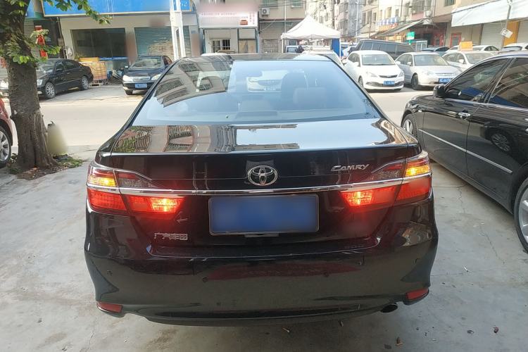Used Toyota Camry 2016 2.0G 10th Anniversary Leading Edition Rear
