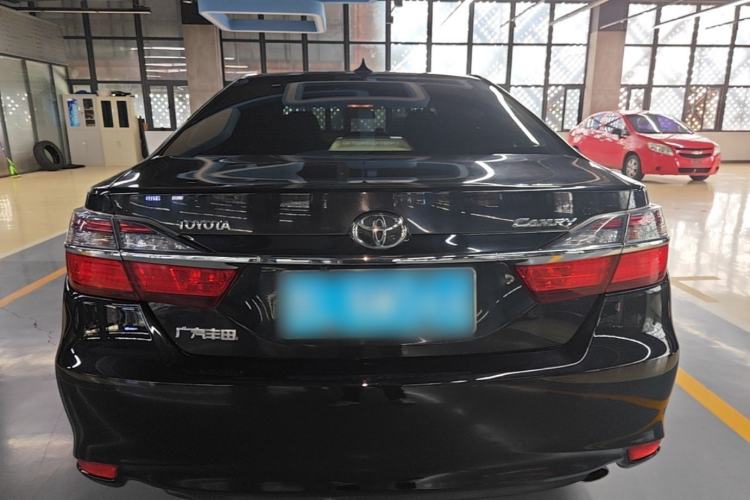 Used Toyota Camry 2016 2.0E 10th Anniversary Elite Edition Rear