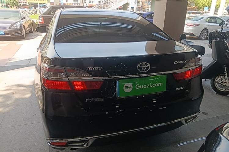 Used Toyota Camry 2016 2.5G 10th Anniversary Deluxe Navigation Edition Rear