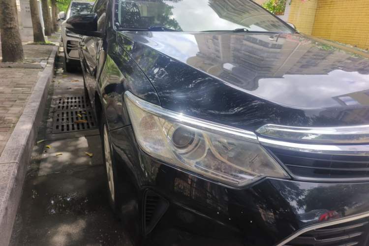 Used Toyota Camry 2016 2.0G 10th Anniversary Leading Edition Right Front Headlight