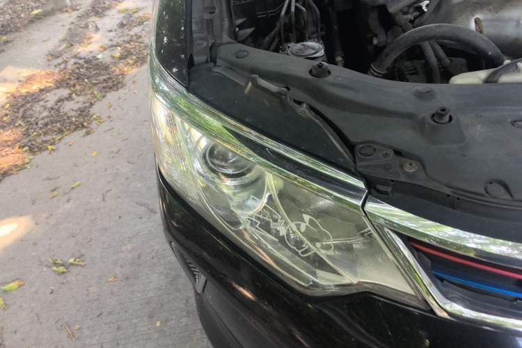 Used Toyota Camry 2016 2.0E 10th Anniversary Elite Edition Right Front Headlight