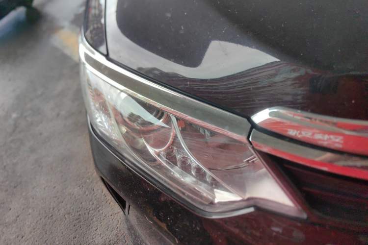 Used Toyota Camry 2016 2.0G 10th Anniversary Leading Edition Right Front Headlight