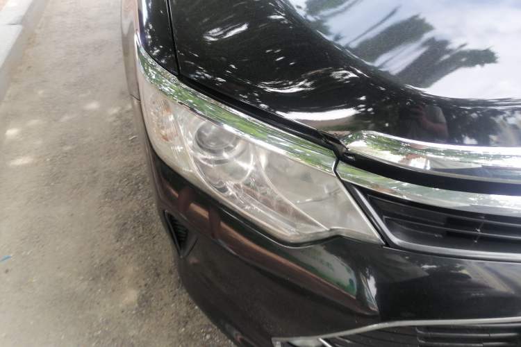 Used Toyota Camry 2016 2.0E 10th Anniversary Elite Edition Right Front Headlight