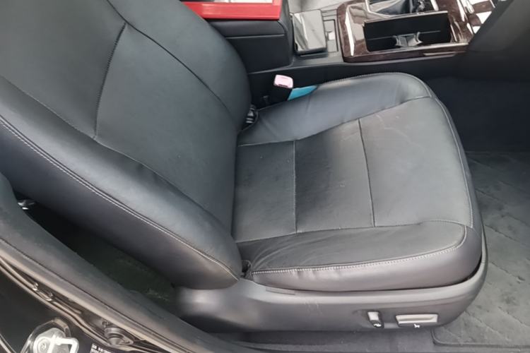 Used Toyota Camry 2016 2.0G 10th Anniversary Leading Edition Right Front Seat