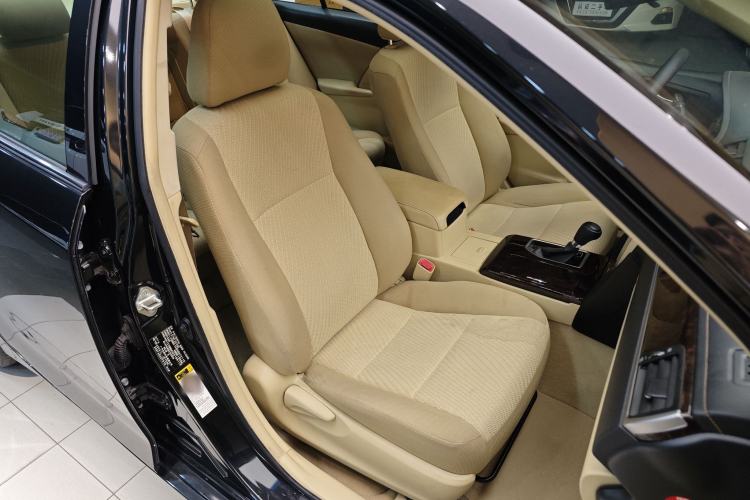 Used Toyota Camry 2016 2.0E 10th Anniversary Elite Edition Right Front Seat