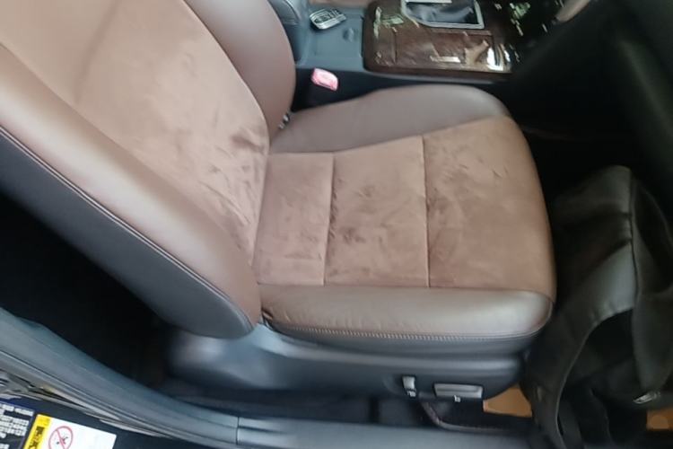 Used Toyota Camry 2016 2.5G 10th Anniversary Deluxe Navigation Edition Right Front Seat
