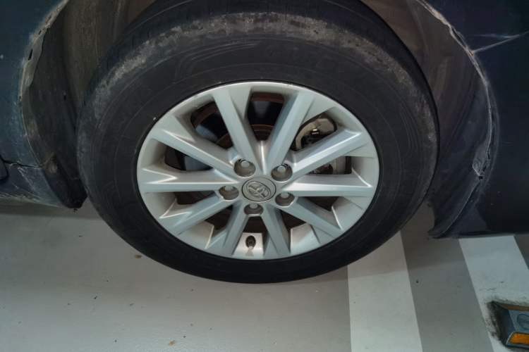 Used Toyota Camry 2016 2.0G 10th Anniversary Leading Edition Right Front Wheel Hub