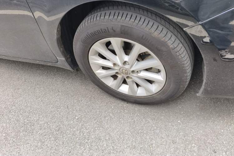 Used Toyota Camry 2016 2.0G 10th Anniversary Leading Edition Right Front Wheel Hub