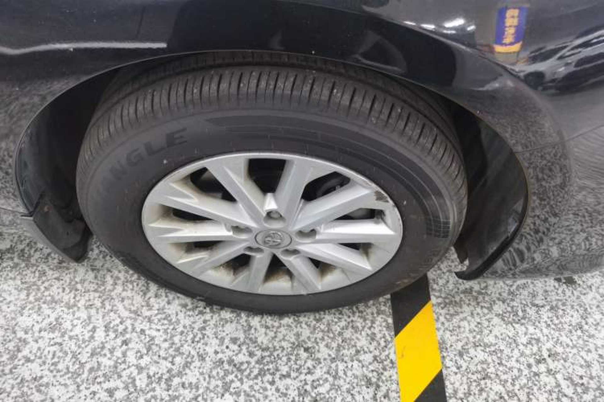 Used Toyota Camry 2016 2.0G 10th Anniversary Leading Edition Right Front Wheel Hub