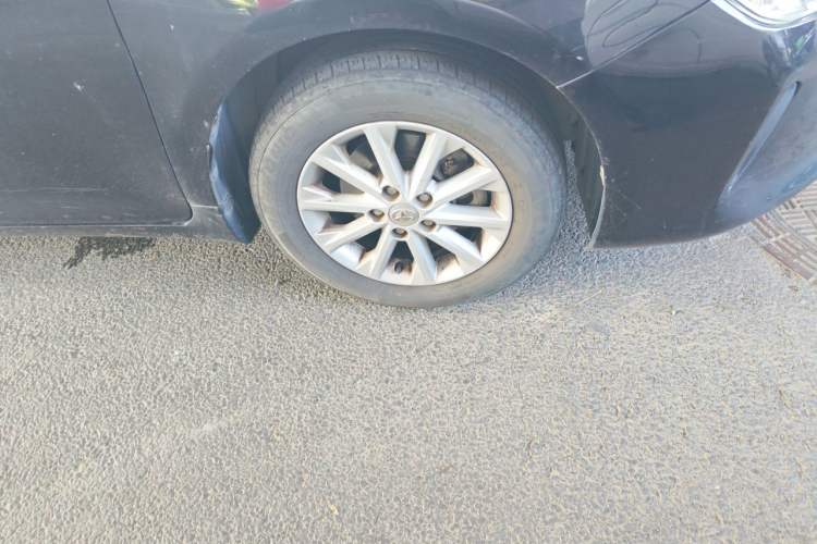 Used Toyota Camry 2016 2.0G 10th Anniversary Leading Edition Right Front Wheel Hub