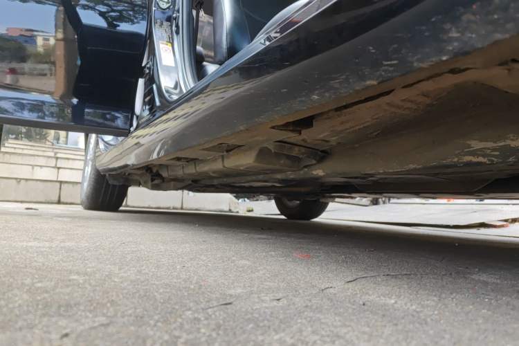 Used Toyota Camry 2016 2.0G 10th Anniversary Leading Edition Right Side Sill