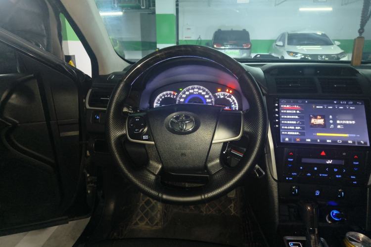 Used Toyota Camry 2016 2.0G 10th Anniversary Leading Edition Steering Wheel