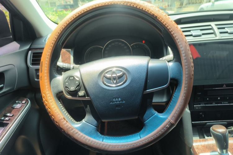 Used Toyota Camry 2016 2.0G 10th Anniversary Leading Edition Steering Wheel